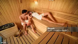 按摩疗效知多少：深度解析桑拿按摩的养生奥秘 图片
